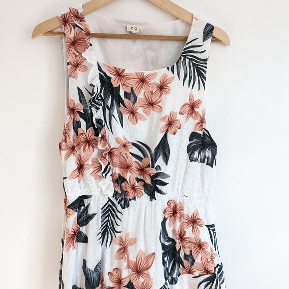 FINAL SALE 🌿POL BOTANICAL DRESS🌿 - Picture 5 of 8